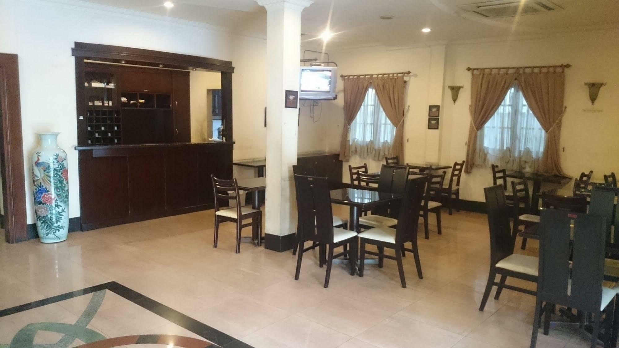 Hotel Citi International Palang Merah Medan Dış mekan fotoğraf